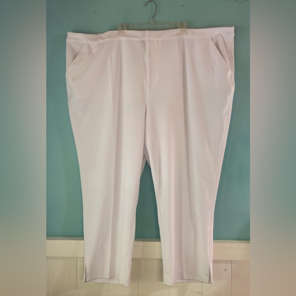 Catherine’s Black Label brand ladies white pants size 5X